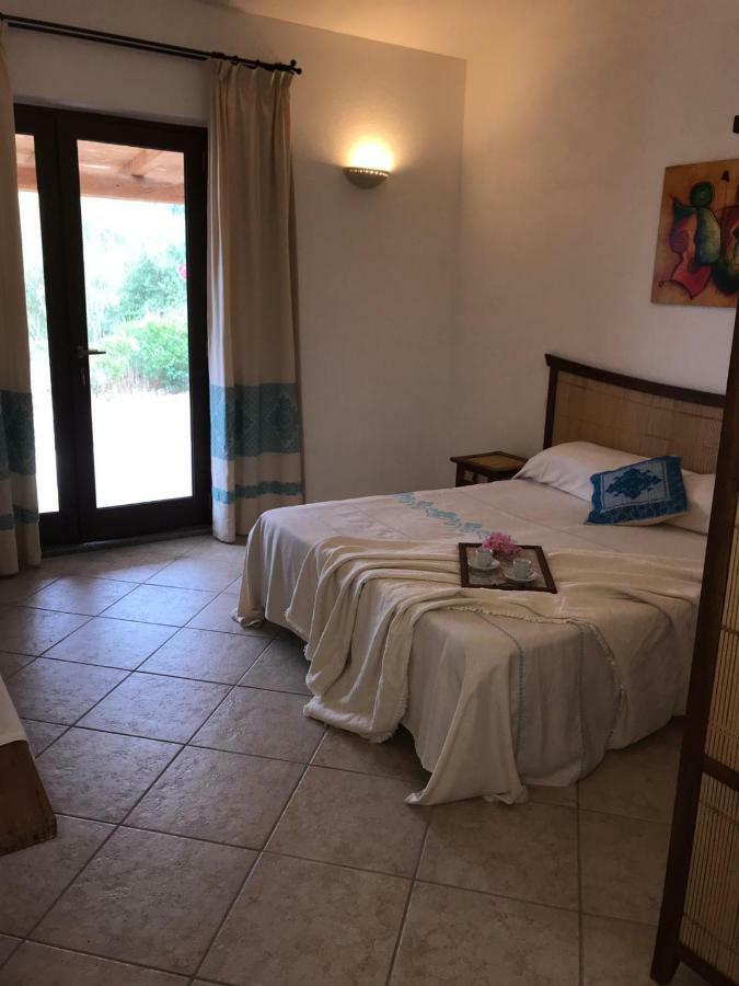 La Puntaccina Villa Aglientu Exterior foto
